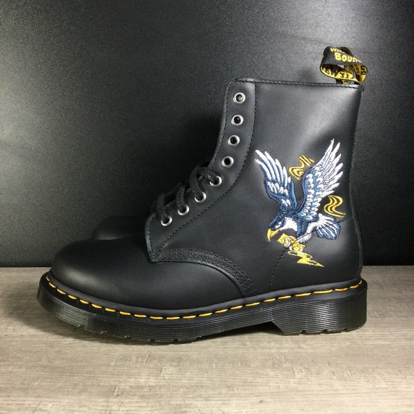 Dr. Martens 1460 Souvenir Embroidered Black Leather Boots Women's 7 Men's 6 - Picture 3 of 6